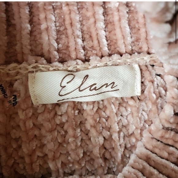 💍Elan Cream Fuzzy Cold Shoulder Sweater - Picture 2 of 3